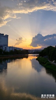 晚霞