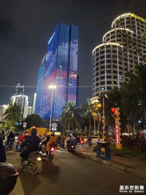 ?？跒I海大道的夜景