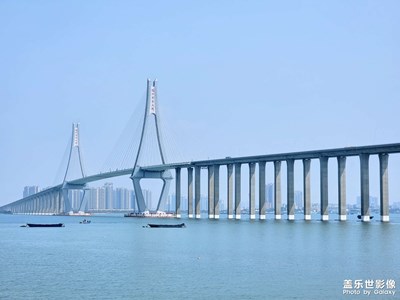 一座城，一座橋