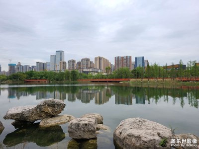 【新春星色彩】+遇見(jiàn)春天