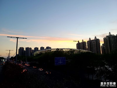 【家園麗景】+ 傍晚的時候