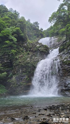 黔山秀水，尋美白巖