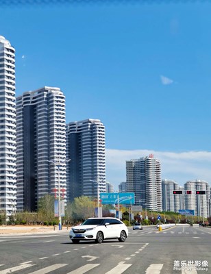 【春去夏猶清

】在路上