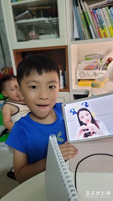 和斑馬老師合照