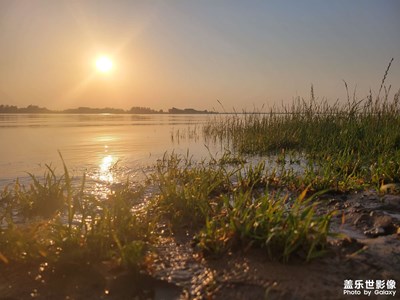 【我的五一】在江邊