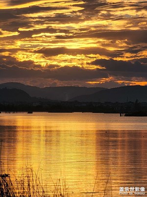 剎那夕陽(yáng)
