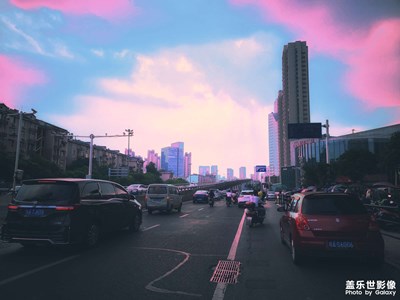 【與光影同行】光影浩劫