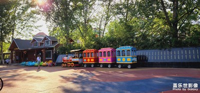 時光流轉(zhuǎn)……