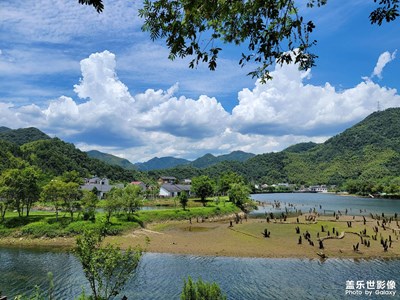 【天光云影】＋風(fēng)景秀麗儲家灘