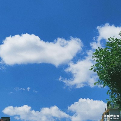 藍(lán)天白云