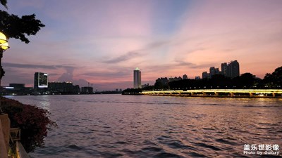 晚上吃過晚飯帶著出去外面走一走。