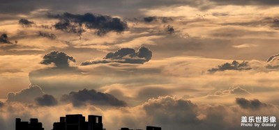 這天空…