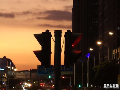 專業(yè)模式真的太好了，沒有優(yōu)化同Al，所見即所得