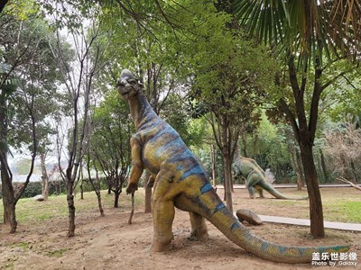 恐龍遺跡園