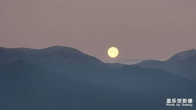 蒼山之月