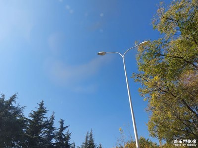 藍(lán)藍(lán)的天