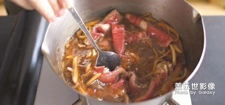 給大家分享一下這個(gè)0難度又超級(jí)好吃的飯