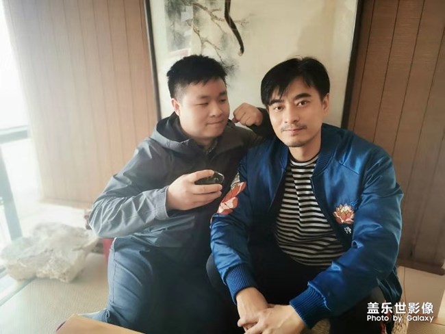 蒙大統(tǒng)領(lǐng)！