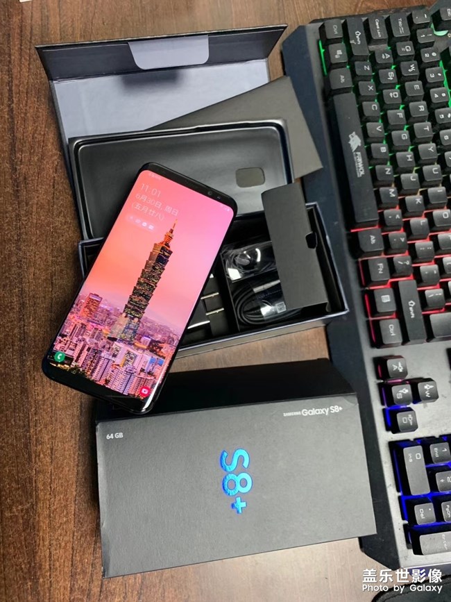 三星s8+ 港版6+128 多少合適出