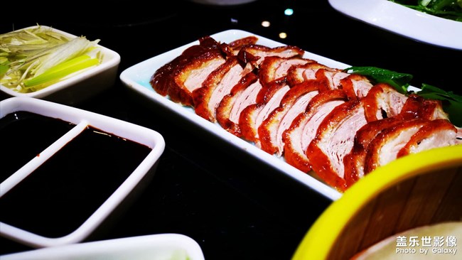 好看    好吃    ????