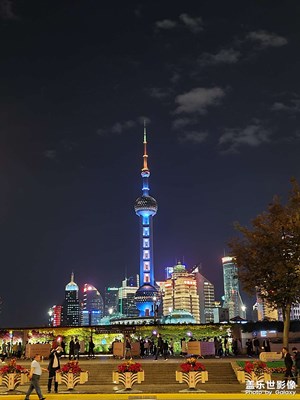 晚上的外灘
