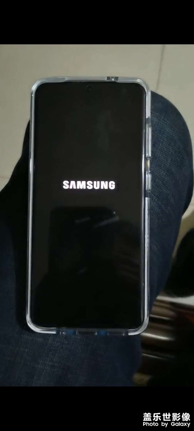 更新3.0后，瘋狂自動重啟