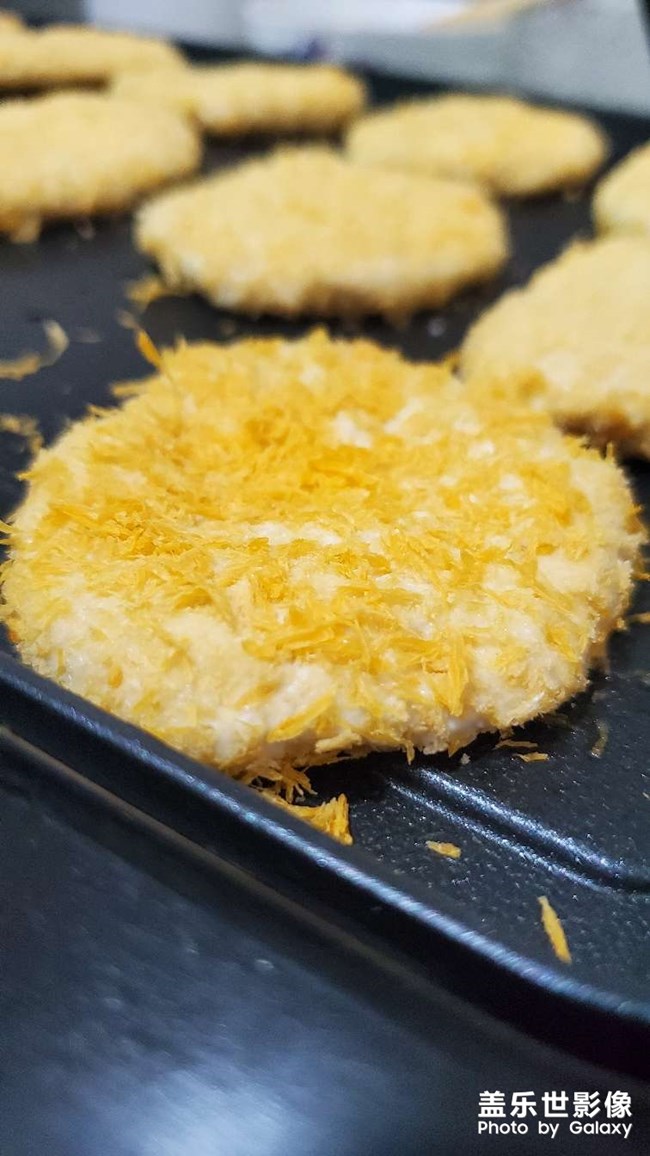 舌尖上的幸?！O(píng)果粑粑