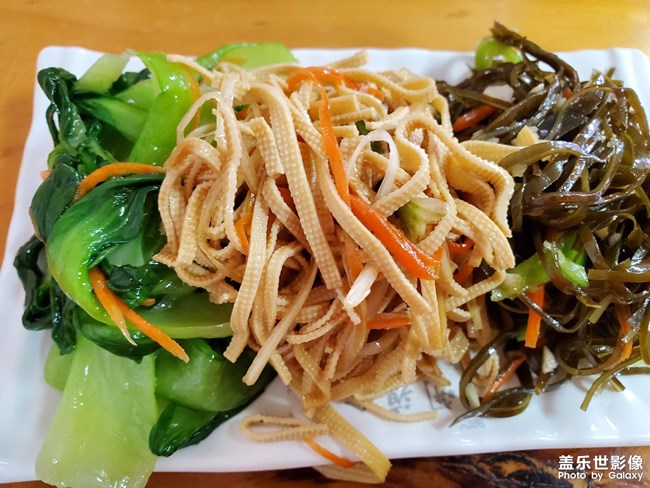 餓了，吃個(gè)飯