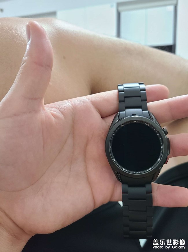 沒忍住，終于入手Watch3