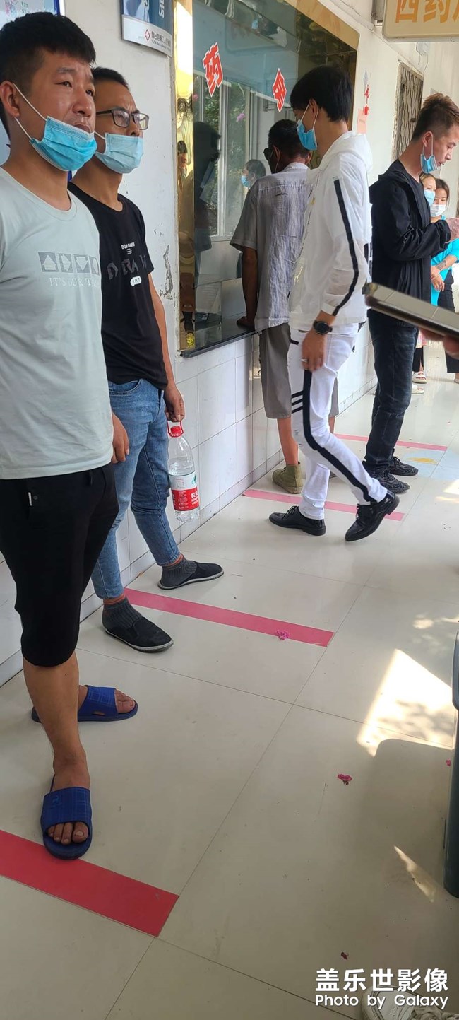 爭先恐后打疫苗！