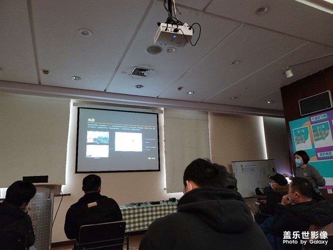 學(xué)習(xí)無人機(jī)航拍技術(shù)