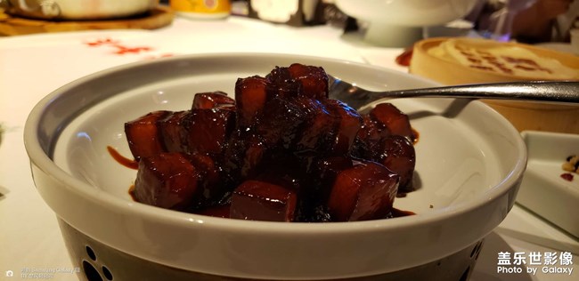 還是美食