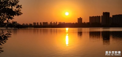 【與光影同行】 夕照河畔………