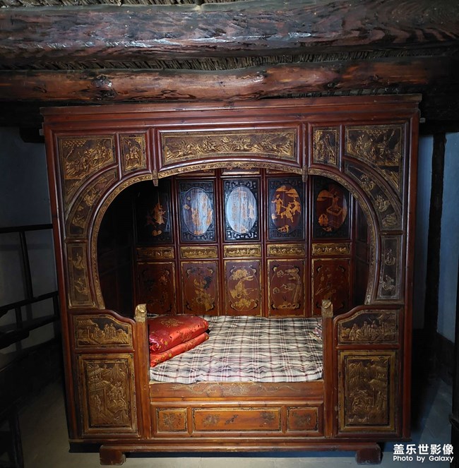 臥具