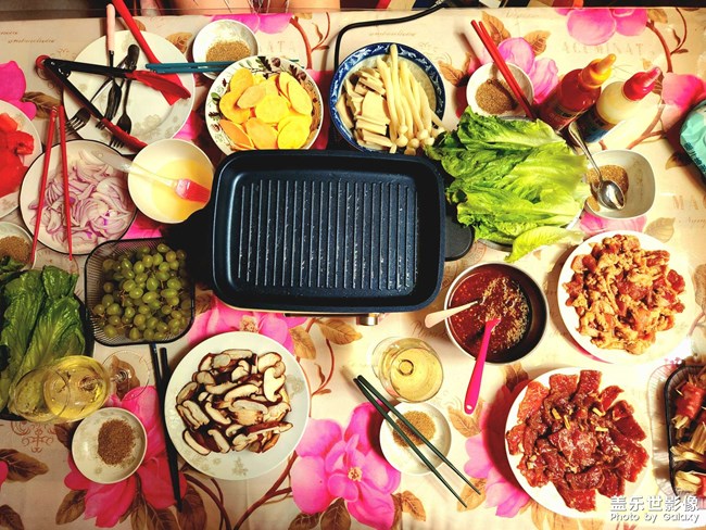 在家吃烤肉