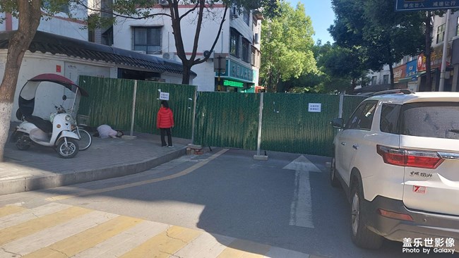 疫情下的路口