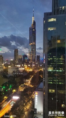 【美麗夜景】金陵古今交錯(cuò)，冰城東西縱橫