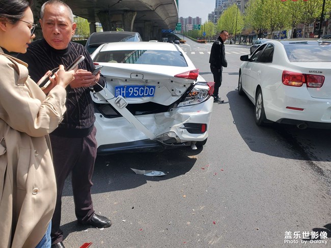 日本車就是吸能！